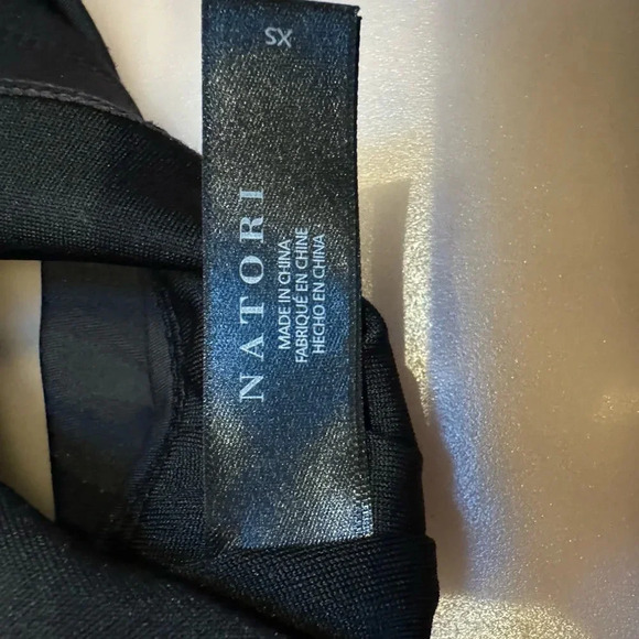 Natori Impulse Racerback Sports Bralette
Size XS - Picture 6 of 8